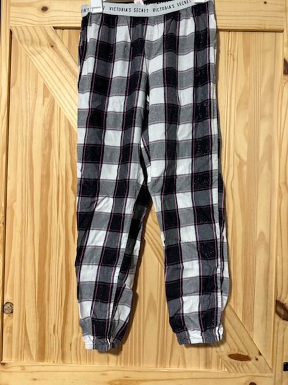 Victoria's Secret Black, White & Pink Plaid Pajama Pants